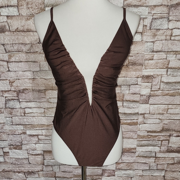 Cupshe Other - Cupshe Brand New Women’s Deep V Ruched Swimsuit  - Brown